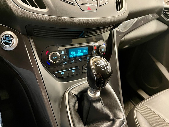 Ford Kuga 10 of 18