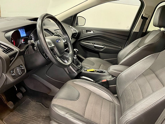 Ford Kuga 7 of 18