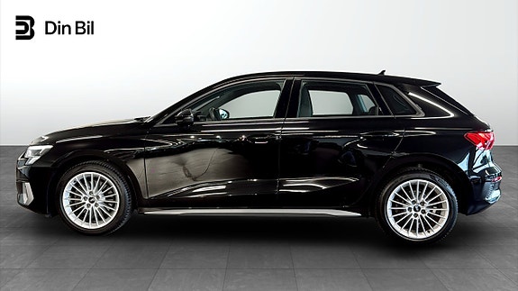 Audi A3 2 of 18