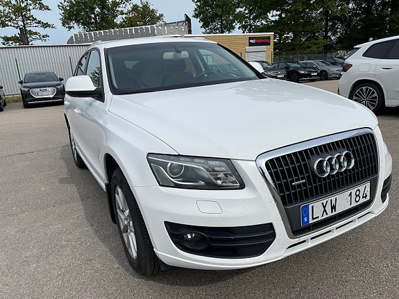 Audi Q5 2 of 5