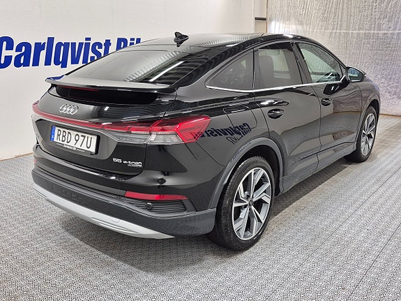 Audi Q4 e-tron 3 of 12