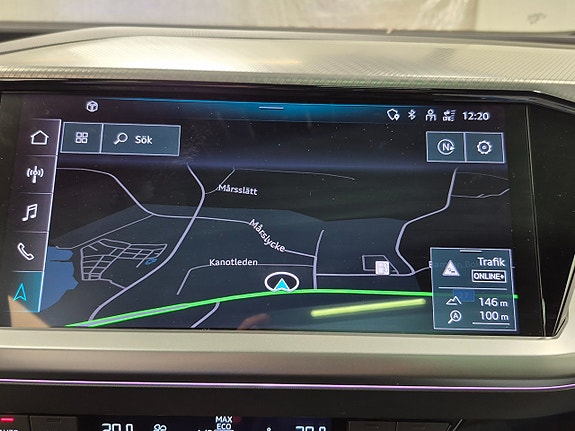 Audi Q4 e-tron 7 of 12