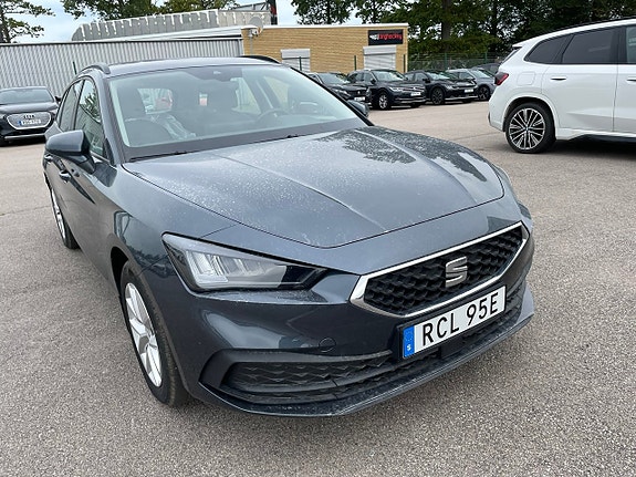 Seat Leon 2 of 5