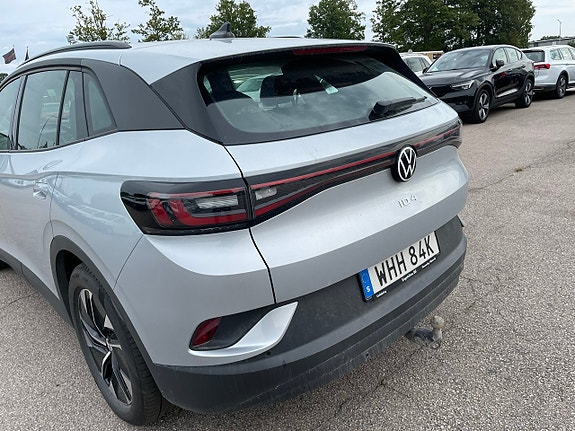 Volkswagen ID.4 4 of 5
