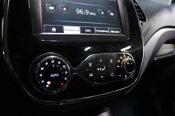 Renault Captur 17 of 21