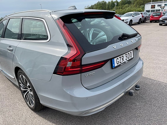 Volvo V90 4 of 5