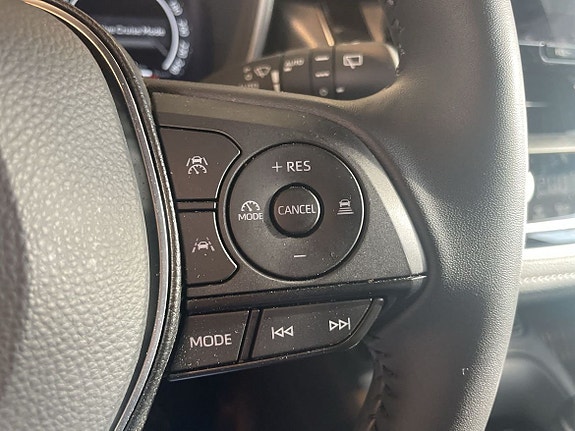 Toyota Corolla 16 of 16