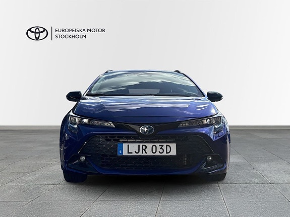 Toyota Corolla 6 of 11