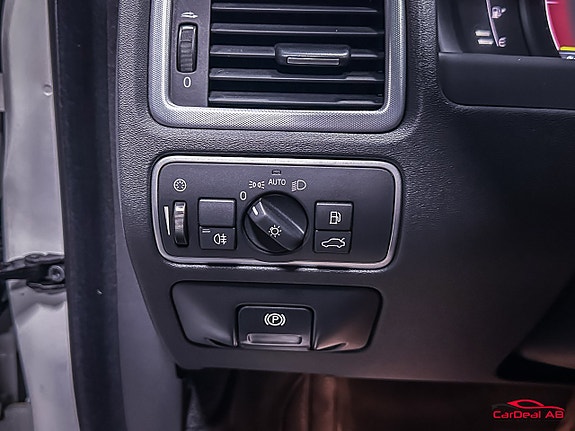 Volvo XC70 27 of 27