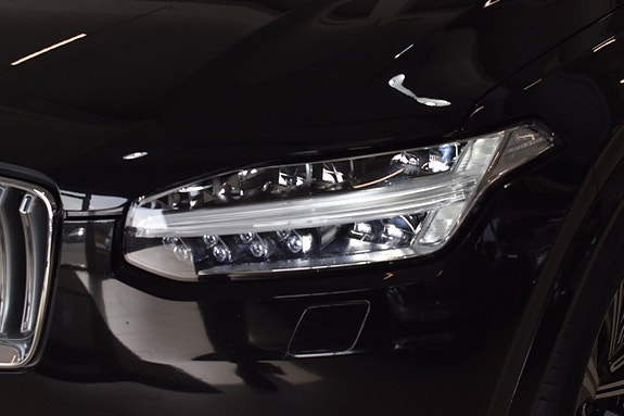 Volvo XC90 25 of 26