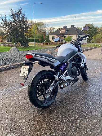 Kawasaki Er6n 6 of 8
