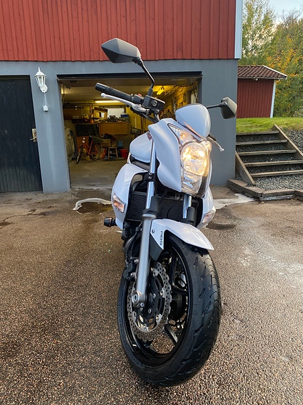 Kawasaki Er6n 8 of 8