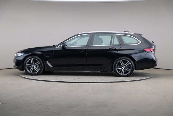 BMW 530e 4 of 29