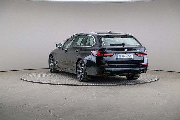 BMW 530e 2 of 29