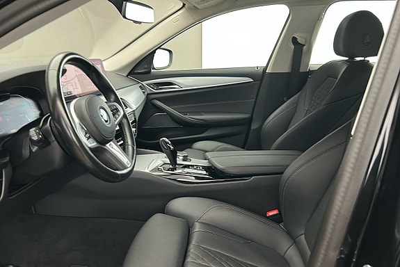 BMW 530e 10 of 29