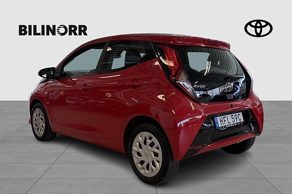 Toyota Aygo 4 of 15