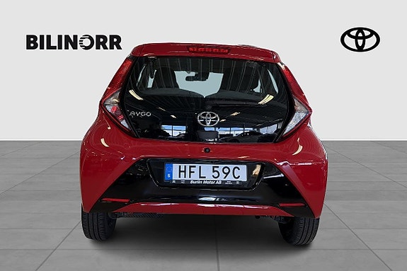 Toyota Aygo 6 of 15