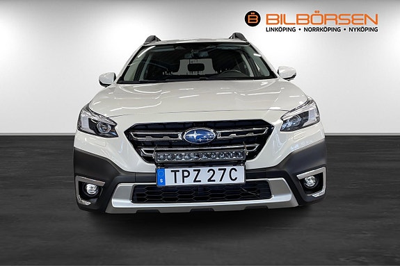 Subaru Outback 2 of 16