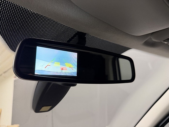 Ford Transit Connect 9 of 14