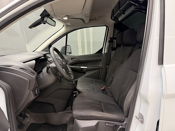 Ford Transit Connect 7 of 14