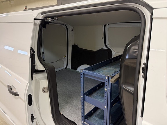 Ford Transit Connect 14 of 14