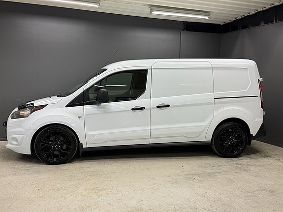 Ford Transit Connect 3 of 14