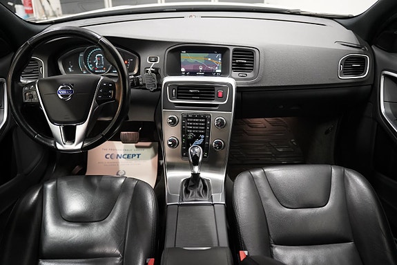 Volvo V60 11 of 24
