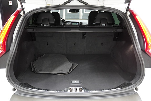 Volvo V60 24 of 24