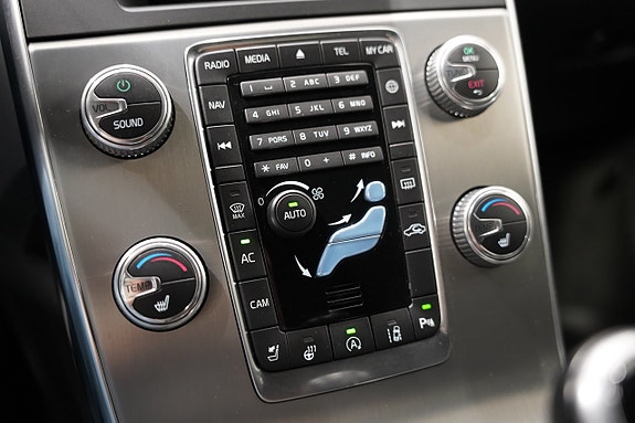 Volvo V60 16 of 24