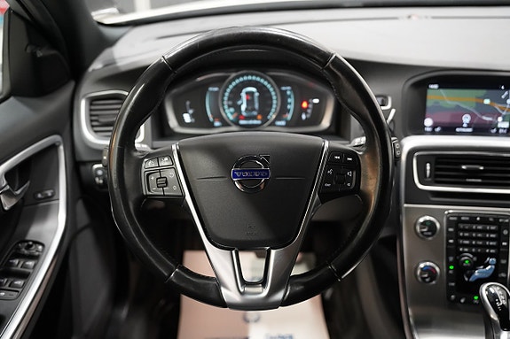 Volvo V60 12 of 24