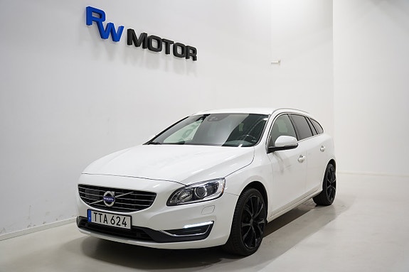 Volvo V60 2 of 24