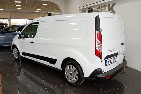 Ford Transit Connect 4 of 7
