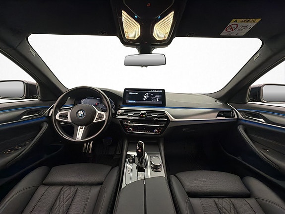 BMW 530e 18 of 30