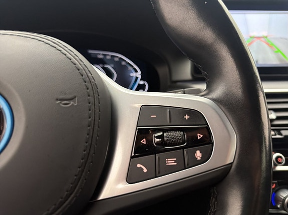 BMW 530e 16 of 30