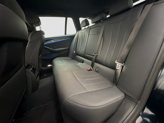 BMW 530e 27 of 30