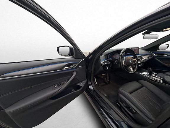 BMW 530e 10 of 30