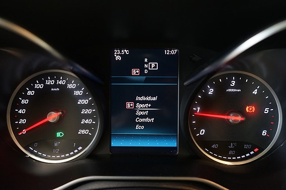 Mercedes-Benz C220 d 10 of 12