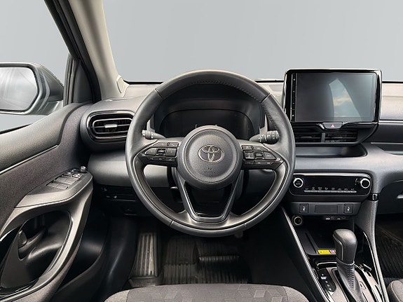 Toyota Yaris 10 of 11