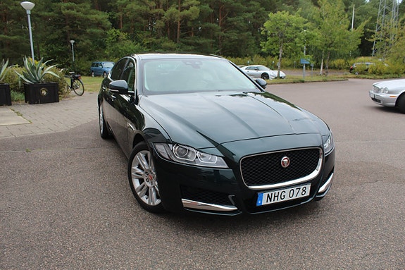Jaguar XF 8 of 8