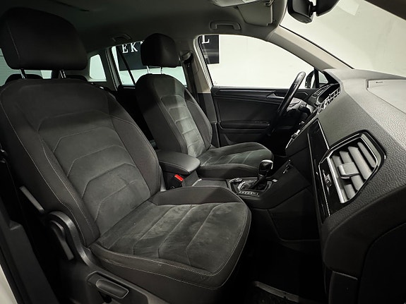 Volkswagen Tiguan 9 of 23