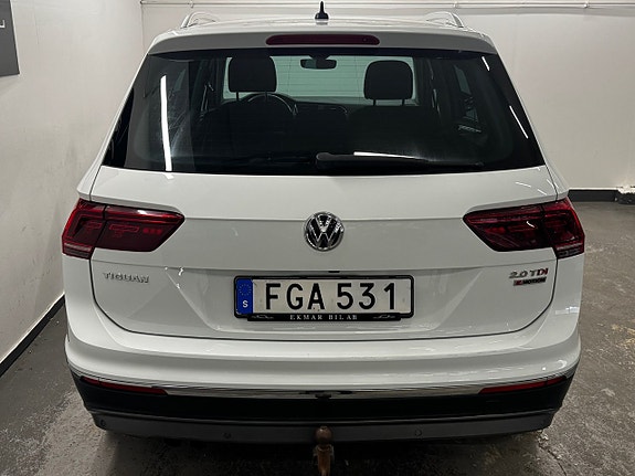 Volkswagen Tiguan 5 of 23