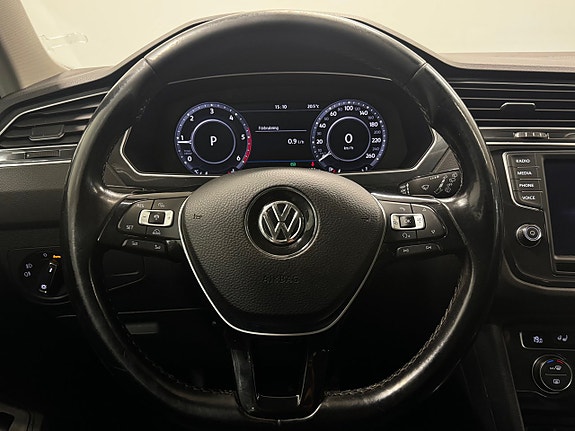 Volkswagen Tiguan 14 of 23