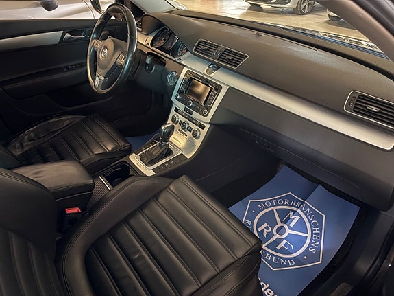 Volkswagen Passat Alltrack 6 of 8