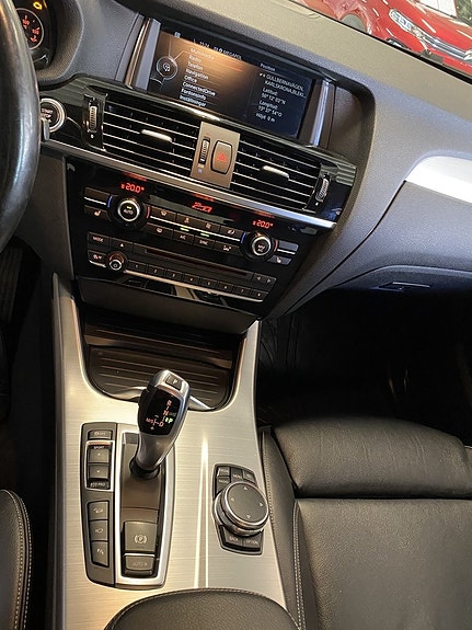 BMW X4 12 of 15