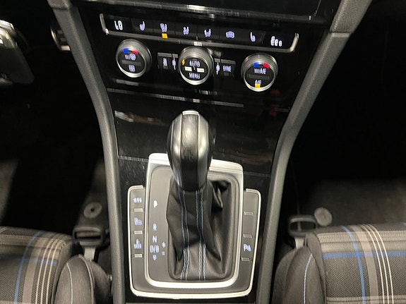 Volkswagen Golf I 11 of 20