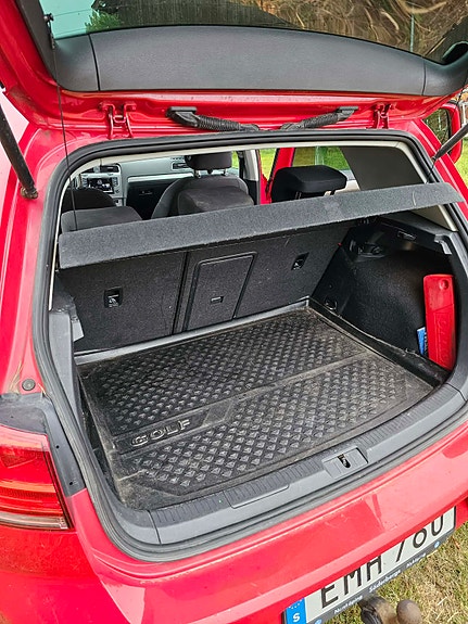 Volkswagen Golf VII 4 of 9