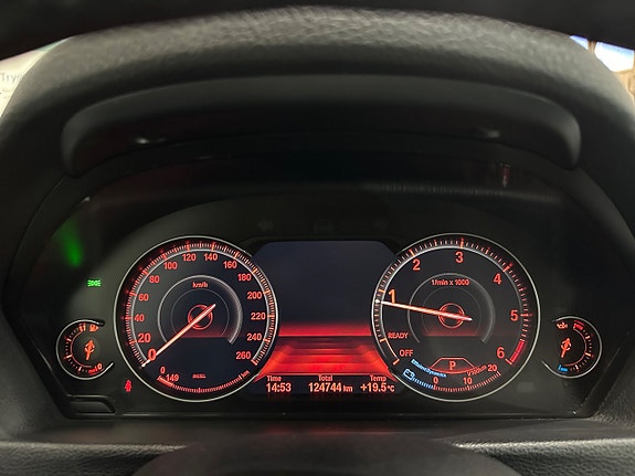 BMW 320d 26 of 29