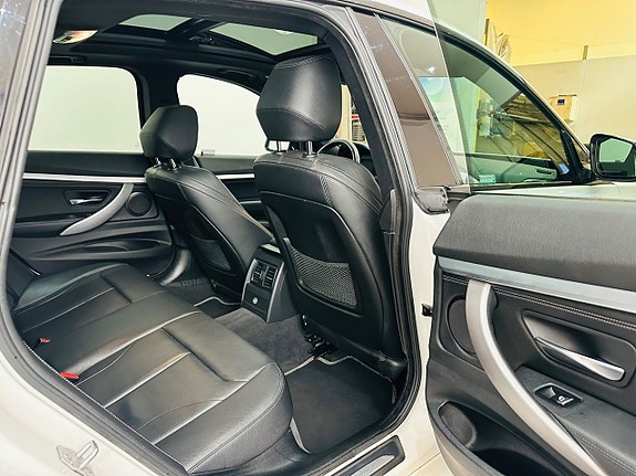 BMW 320d 19 of 29