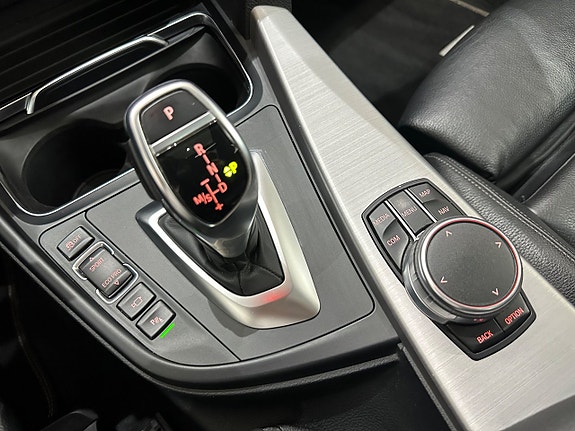 BMW 320d 21 of 29