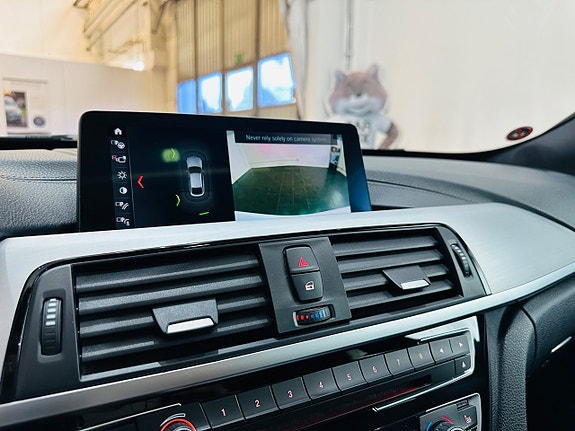 BMW 320d 23 of 29